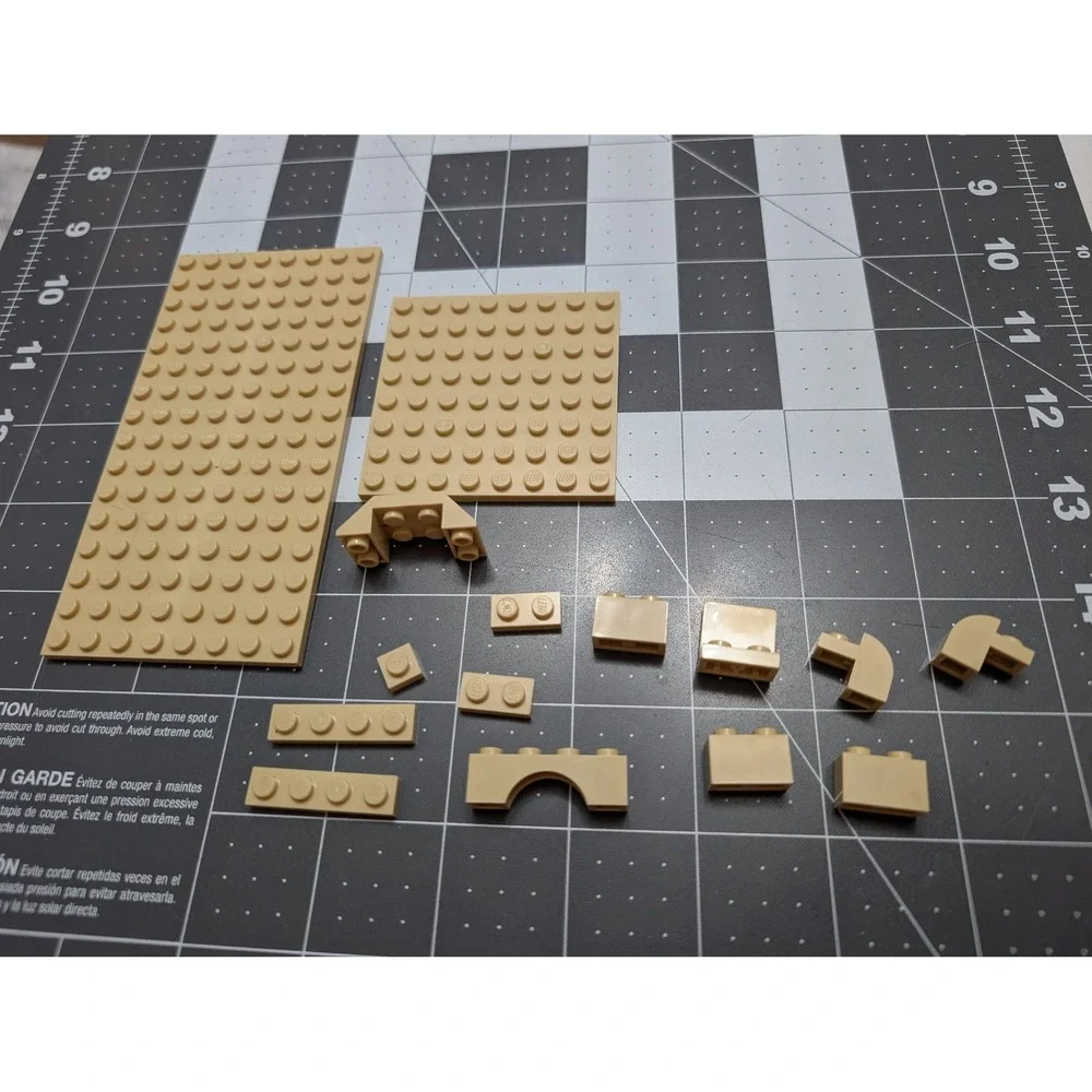 Lego Tan 2 plates misc small replacement parts lot of‎ 15